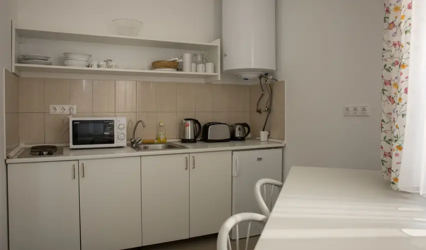 T-Part Panzi & Rendezvnykzpont Kszeg - Pnksd