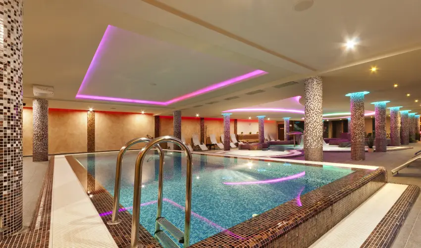 T� Wellness Hotel B�nk - P�nk�sd (min. 2 �j)