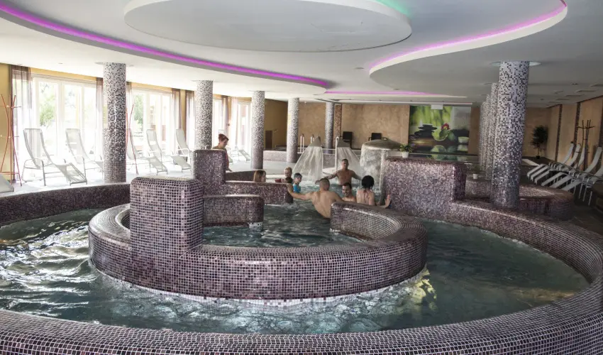 T� Wellness Hotel B�nk - P�nk�sd (min. 2 �j)