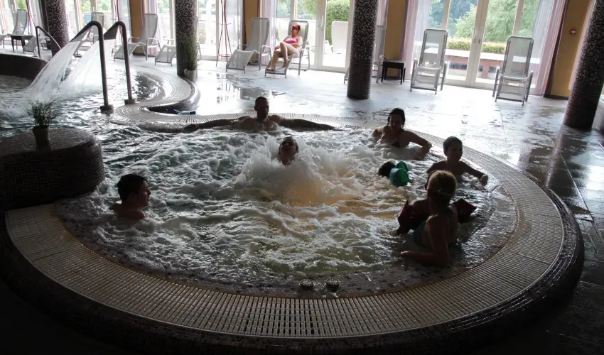 T� Wellness Hotel B�nk - P�nk�sd (min. 2 �j)