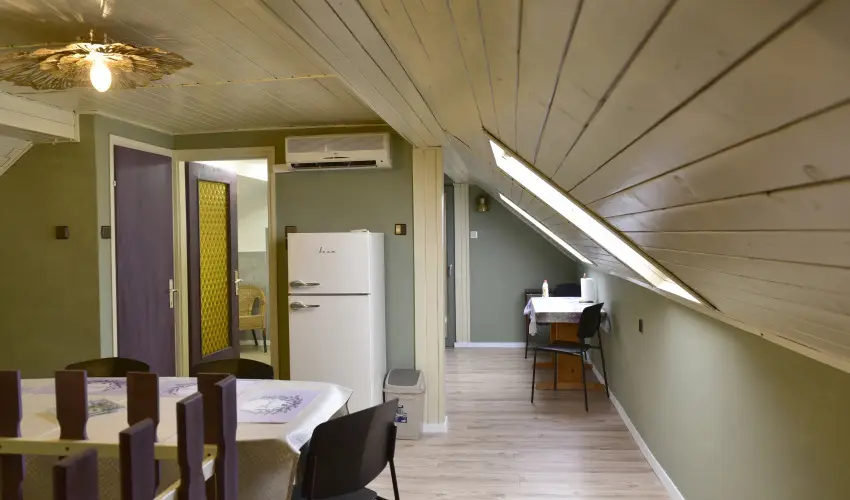 Torn�cos Vend�gh�z K�r�shegy - P�nk�sd (min. 3 �j)