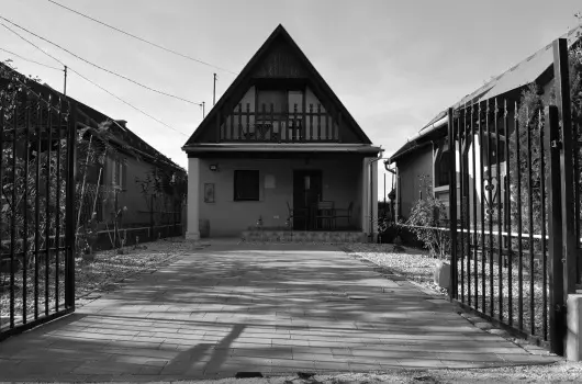 T�csi lak - P�nk�sd (min. 2 �j)