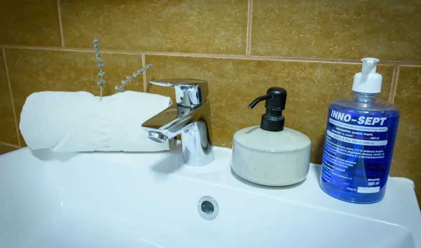 Tulipn Vendghz rvnyes - Pnksd (min. 2 j)