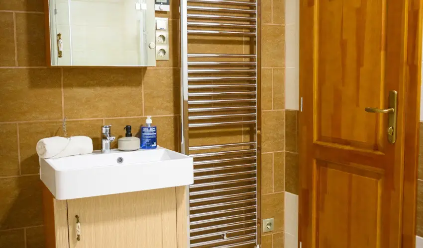 Tulipn Vendghz rvnyes - Pnksd (min. 2 j)