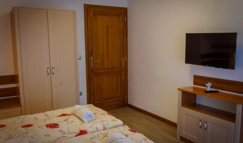 Tulipn Vendghz rvnyes - Pnksd (min. 2 j)