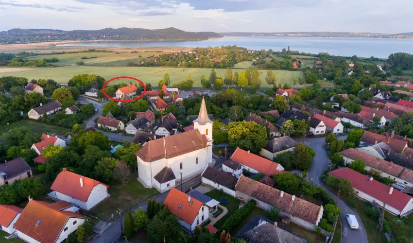 Tulipn Vendghz rvnyes - Pnksd (min. 2 j)