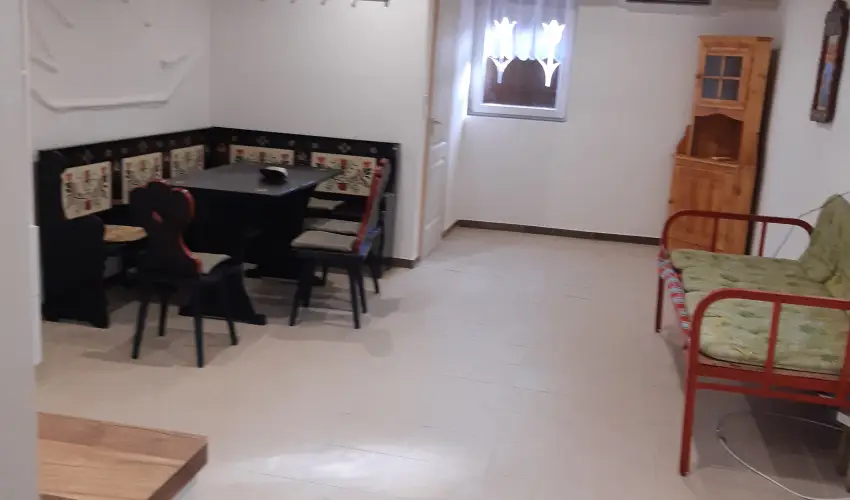 Tulip�nos Vend�gh�z �r - P�nk�sd