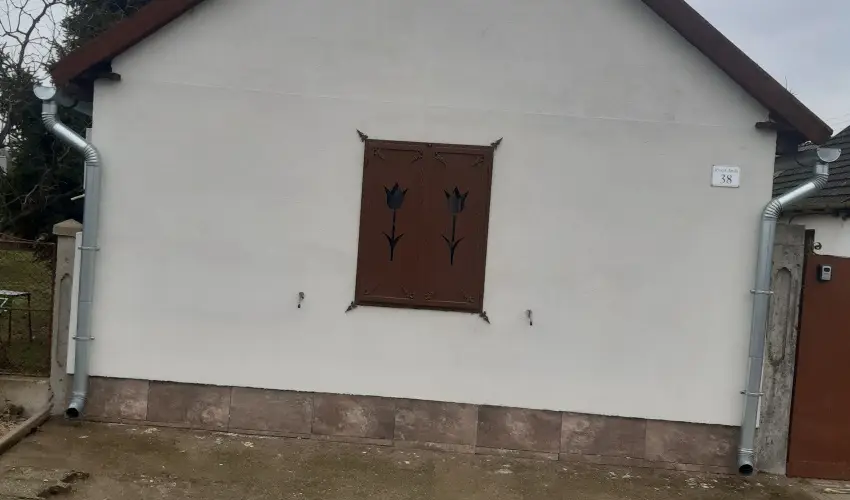 Tulip�nos Vend�gh�z �r - P�nk�sd