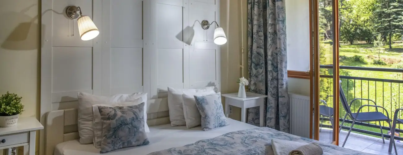 Tndrkert Hotel Noszvaj - Pnksd (min. 2 j)