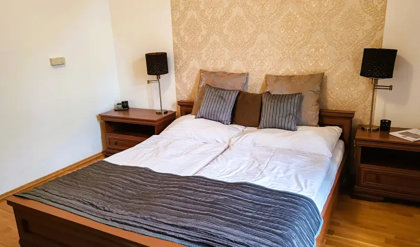 V�rosi Vend�gh�z Szentendre Szentendre - P�nk�sd