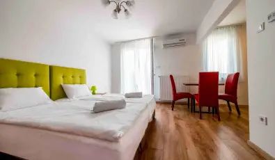 Veritas Apartmanh�z Zam�rdi