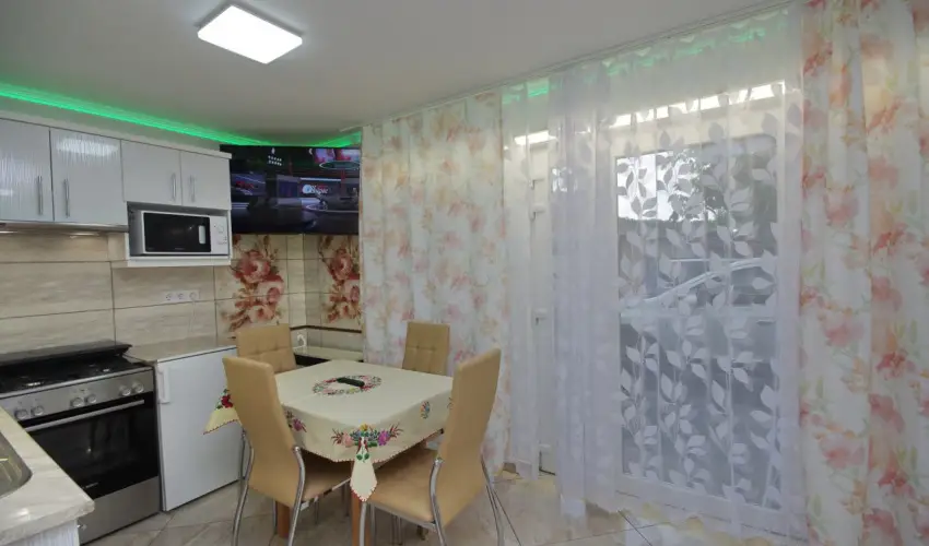 Veronika Apartman De Luxe Gyula - Pnksd (min. 2 j)