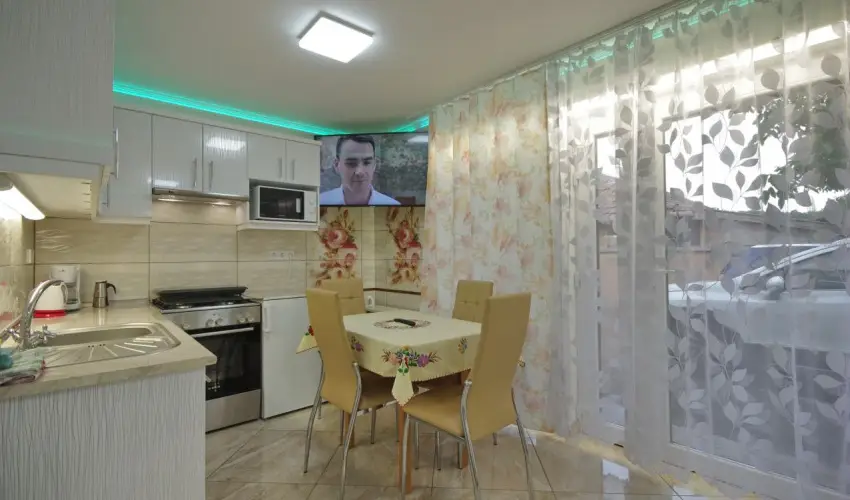 Veronika Apartman De Luxe Gyula - Pnksd (min. 2 j)