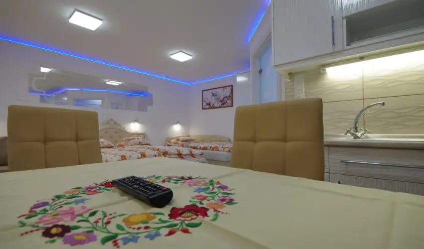 Veronika Apartman De Luxe Gyula - Pnksd (min. 2 j)