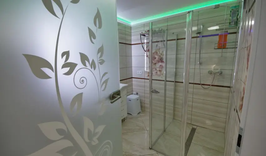 Veronika Apartman De Luxe Gyula - Pnksd (min. 2 j)