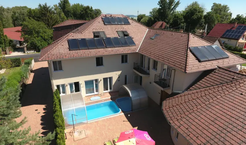 Viktor Bor- s Vendghz Balatonmriafrd - Pnksd 