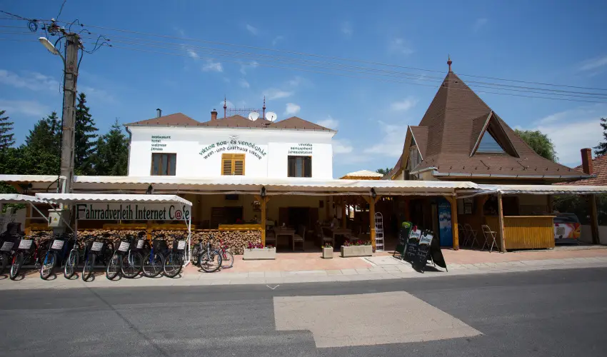 Viktor Bor- s Vendghz Balatonmriafrd - Pnksd 