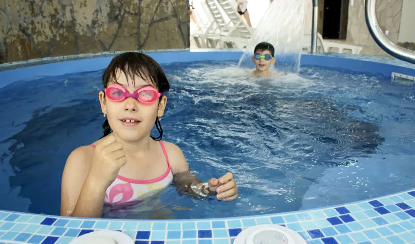 Viktor Bor- s Vendghz Balatonmriafrd - Pnksd 