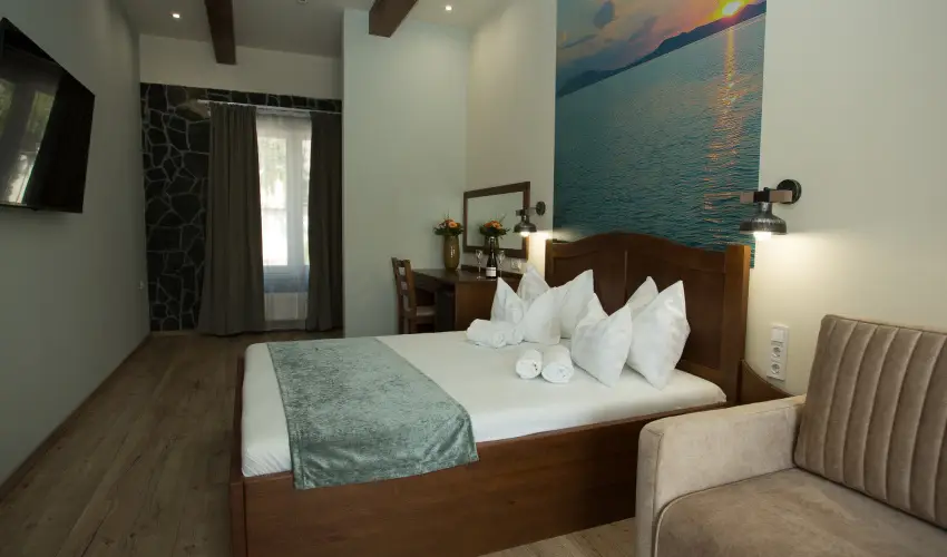 Viktor Bor- s Vendghz Balatonmriafrd - Pnksd 