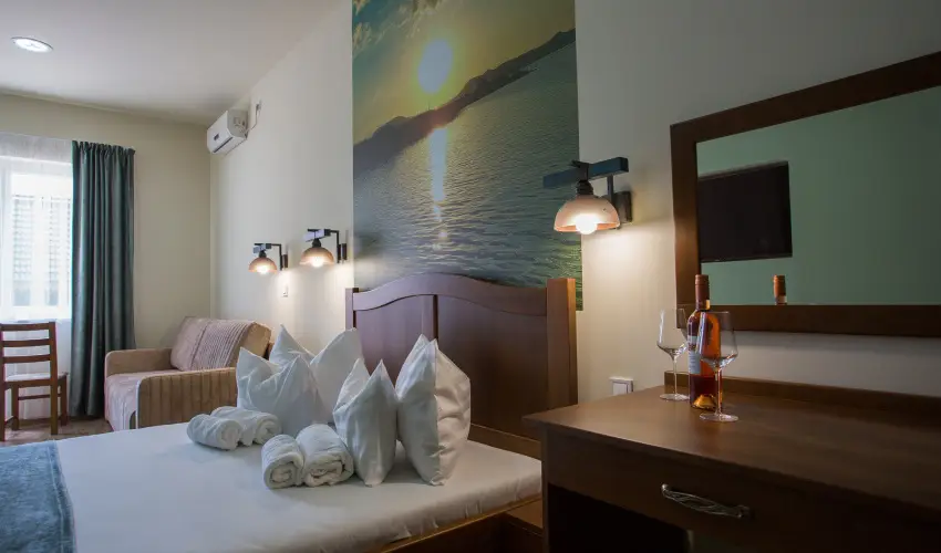 Viktor Bor- s Vendghz Balatonmriafrd - Pnksd 