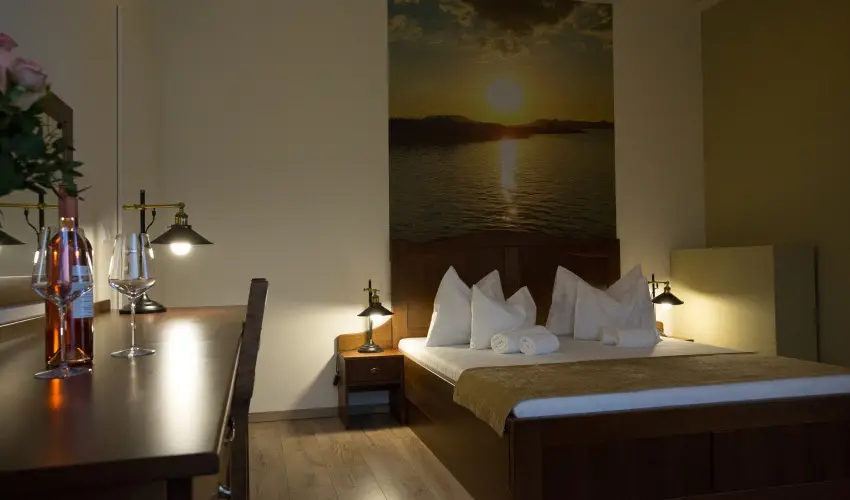 Viktor Bor- s Vendghz Balatonmriafrd - Pnksd 