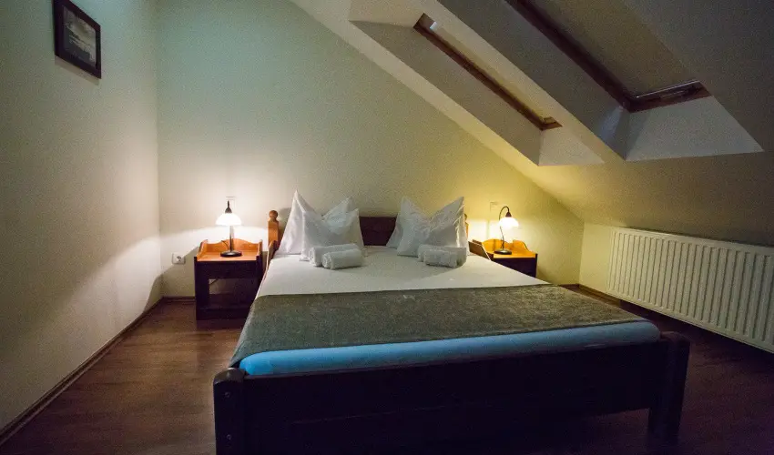 Viktor Bor- s Vendghz Balatonmriafrd - Pnksd 