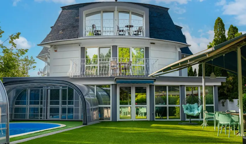 Villa MyLake Zamrdi - Pnksd