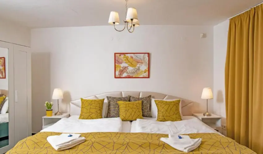 Villa MyLake Zamrdi - Pnksd