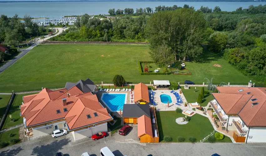 Villa Plattensee Vonyarcvashegy - Pnksd (min. 2 j)