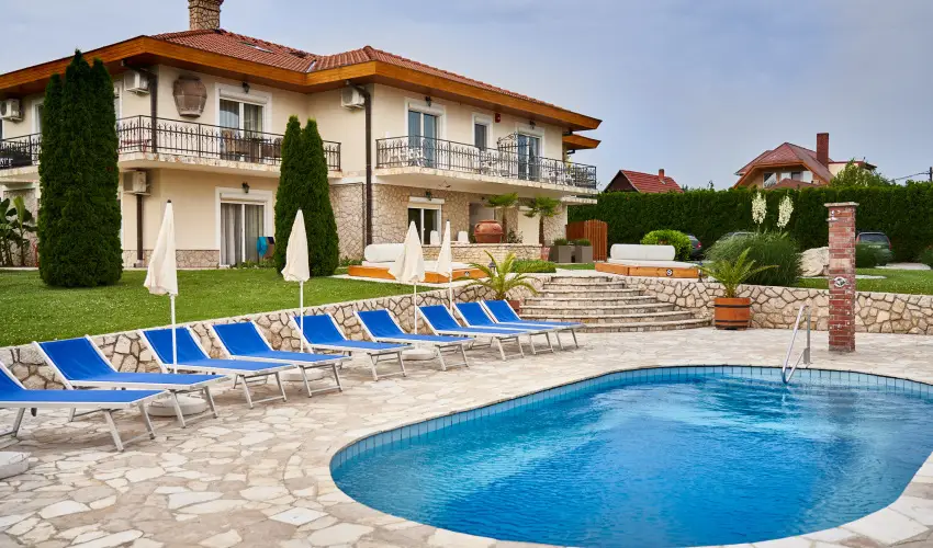 Villa Plattensee Vonyarcvashegy - Pnksd (min. 2 j)