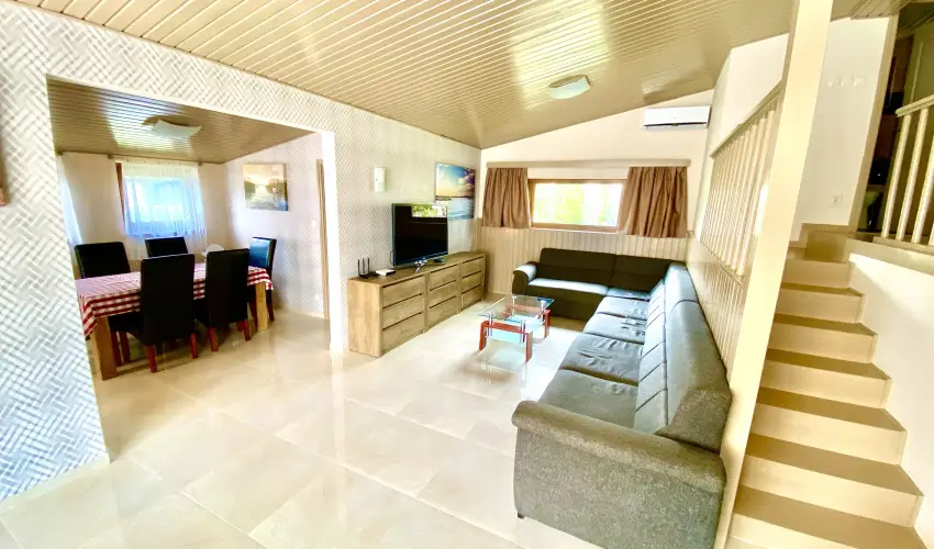 Villa 55 & Pool Sifok - Pnksd (min. 4 j)