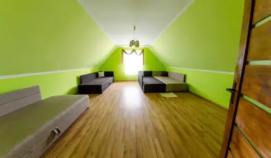 Vir�g �d�l�h�z Szarvas