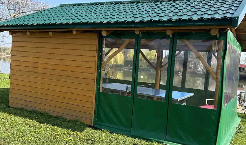 Vir�g �d�l�h�z Szarvas - P�nk�sd