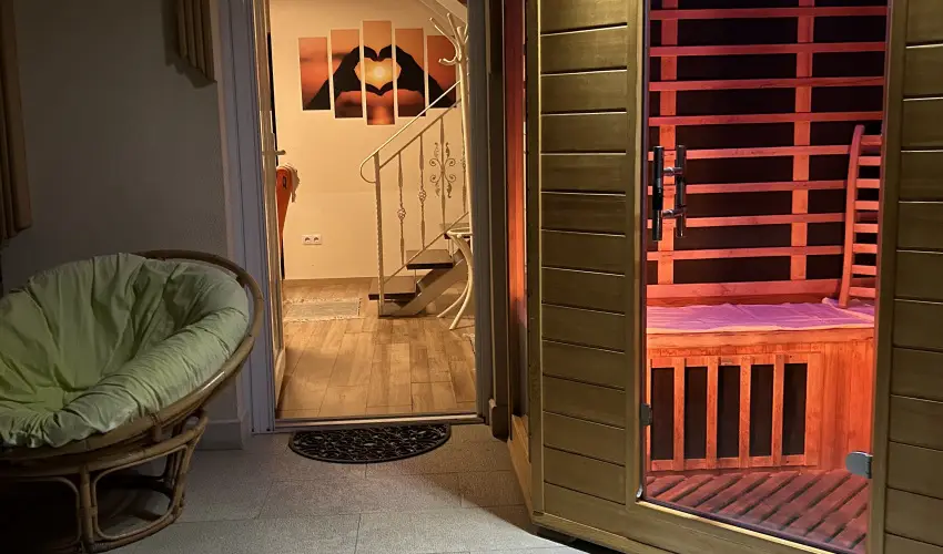 Vir�g �d�l�h�z Szarvas - P�nk�sd