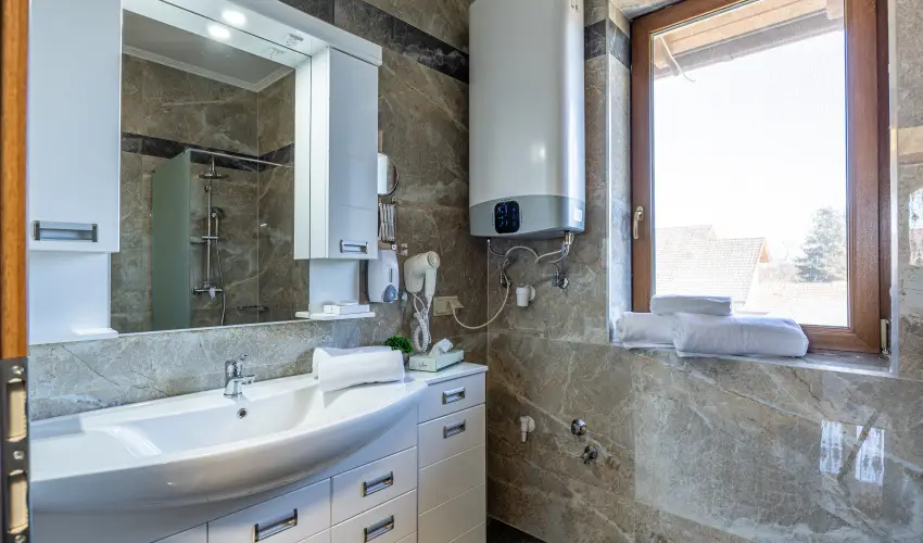 Vrs lom Apartman Panzi Tiszakcske Tiszakcske - Pnksd