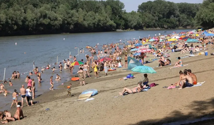 Vrs lom Apartman Panzi Tiszakcske Tiszakcske - Pnksd