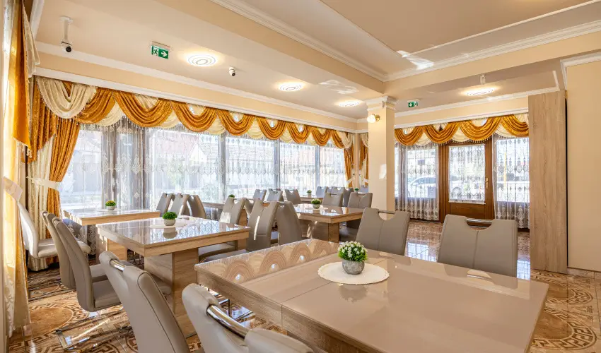 Vrs lom Apartman Panzi Tiszakcske Tiszakcske - Pnksd