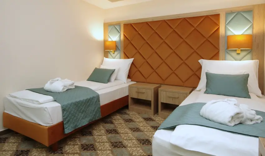 Wellness Hotel Gyula Gyula - Pnksd (min. 2 j)