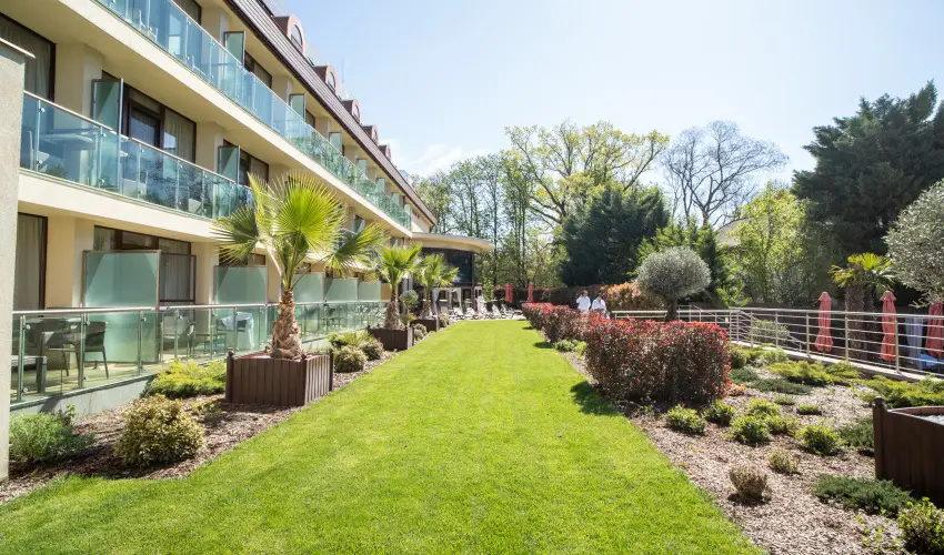 Wellness Hotel Gyula Gyula - P�nk�sd (min. 3 �j)