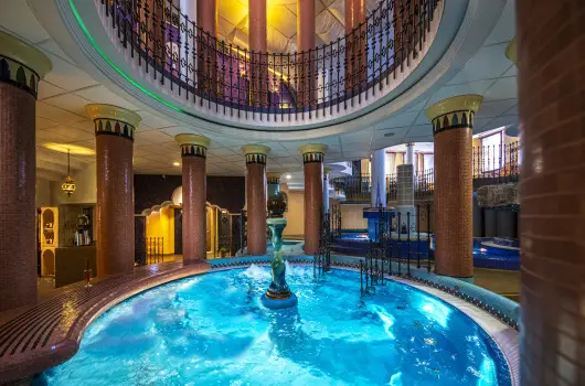 Willis Hotel Business & Wellness - Pünkösd 