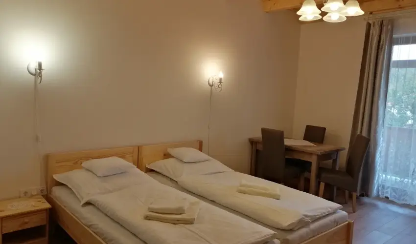 Zempl�ni T�nd�rkert Vend�gh�z F�z�rkoml�s - P�nk�sd (min. 2 �j)