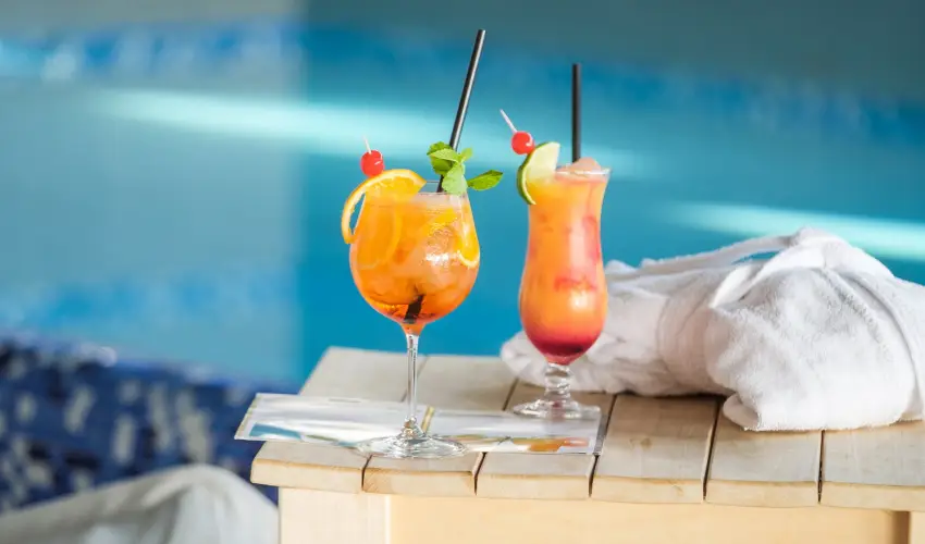 Zenit Hotel Balaton Vonyarcvashegy - Pnksd - teljes elrefizetssel