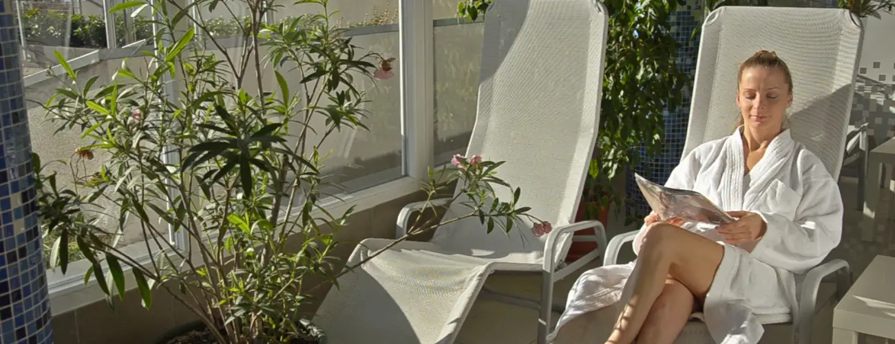 Zenit Hotel Balaton Vonyarcvashegy - Pnksd (min. 2 j)
