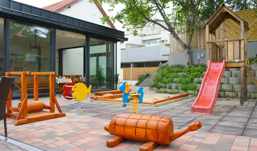 Zenit Hotel Balaton Vonyarcvashegy - Pnksd - teljes elrefizetssel