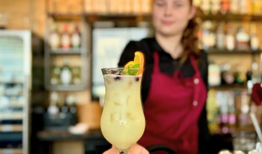 Zenit Hotel Balaton Vonyarcvashegy - Pnksd - teljes elrefizetssel