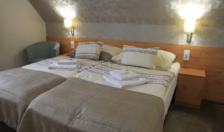 Zenit Panzi Miskolctapolca - Pnksd 