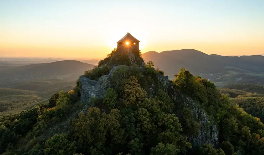 Zldsziget Menedk Rendezvny s Pihenhz Brna - Pnksd